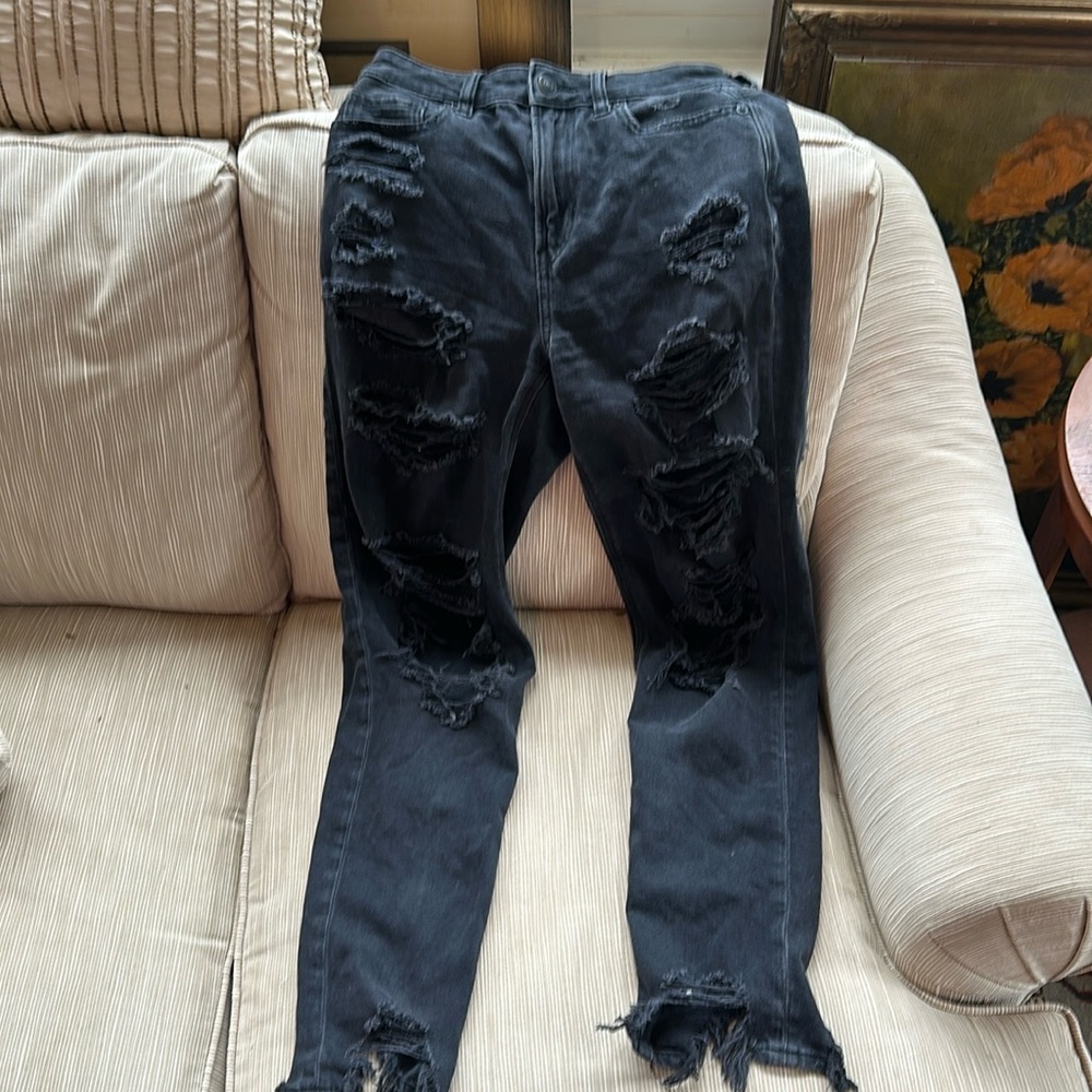 American Eagle Mom Jean